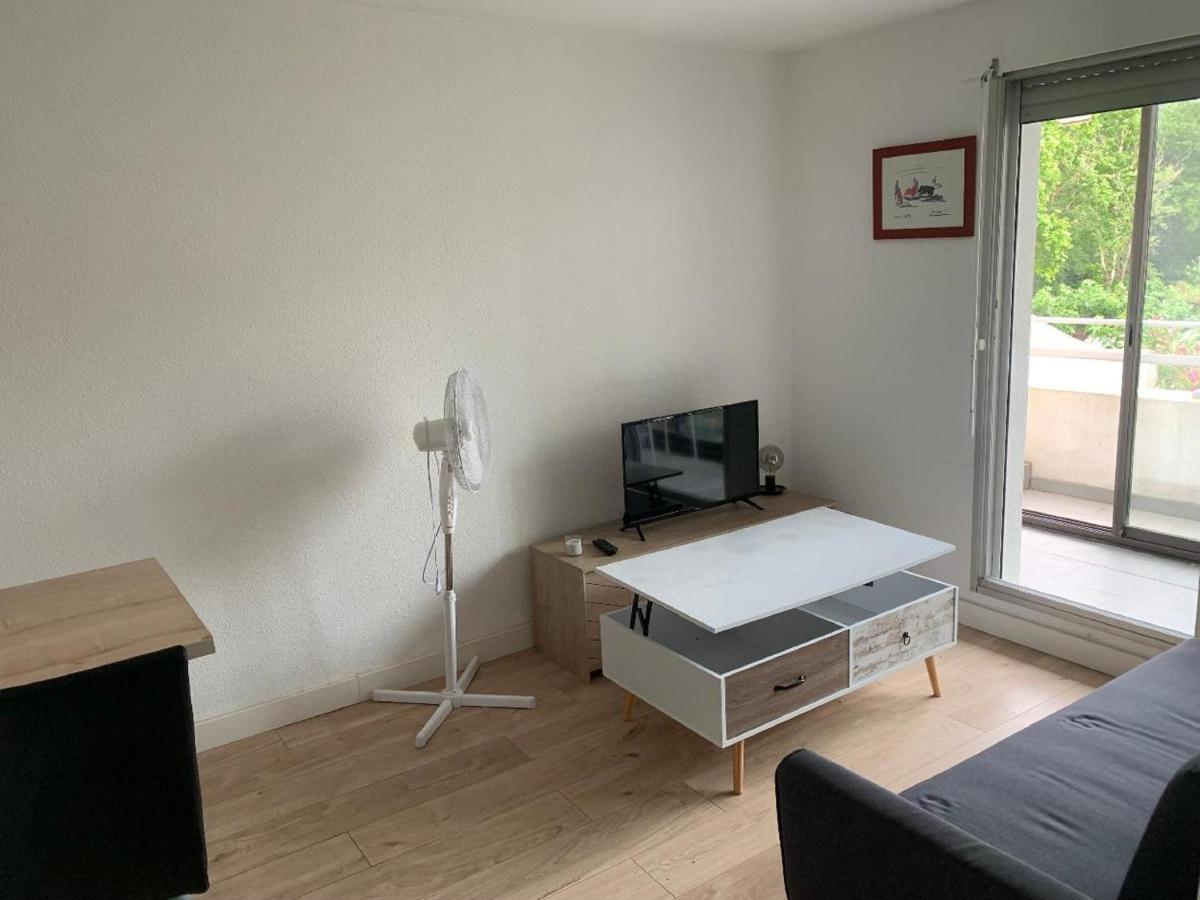 Vittoria Immobilier 12 -Reglement Sur Place - Cheques Vacances Acceptes La Grande-Motte Habitación foto