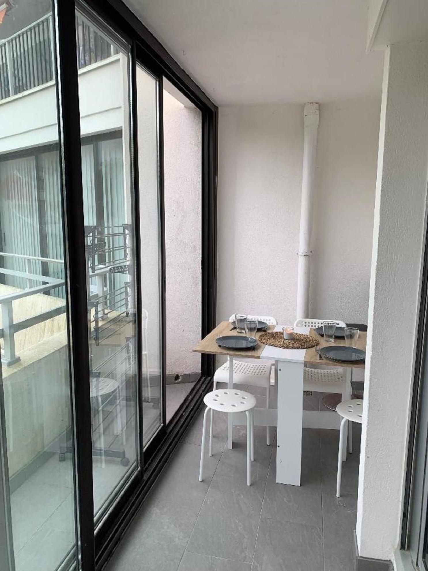 Vittoria Immobilier 12 -Reglement Sur Place - Cheques Vacances Acceptes La Grande-Motte Habitación foto