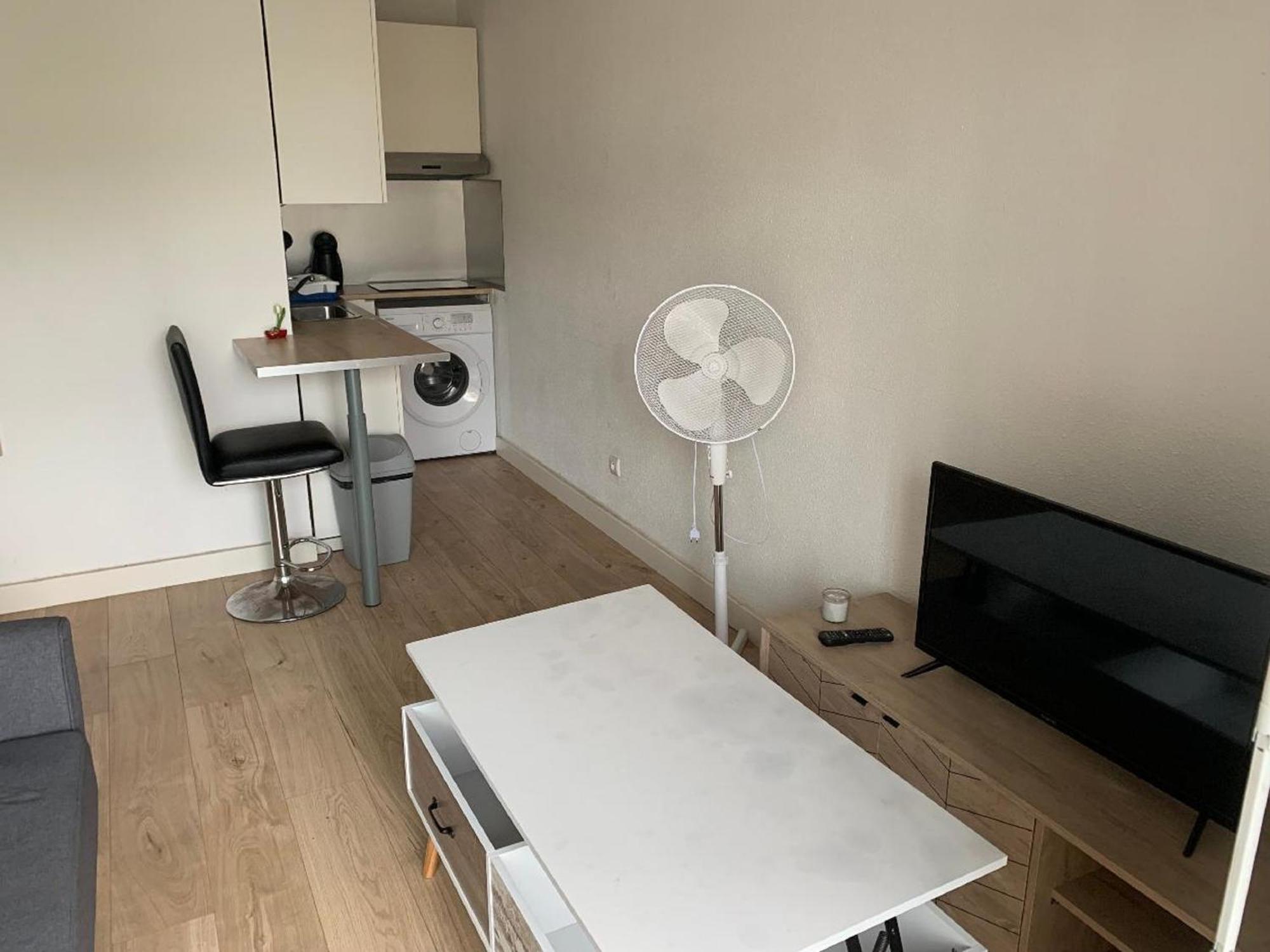 Vittoria Immobilier 12 -Reglement Sur Place - Cheques Vacances Acceptes La Grande-Motte Habitación foto