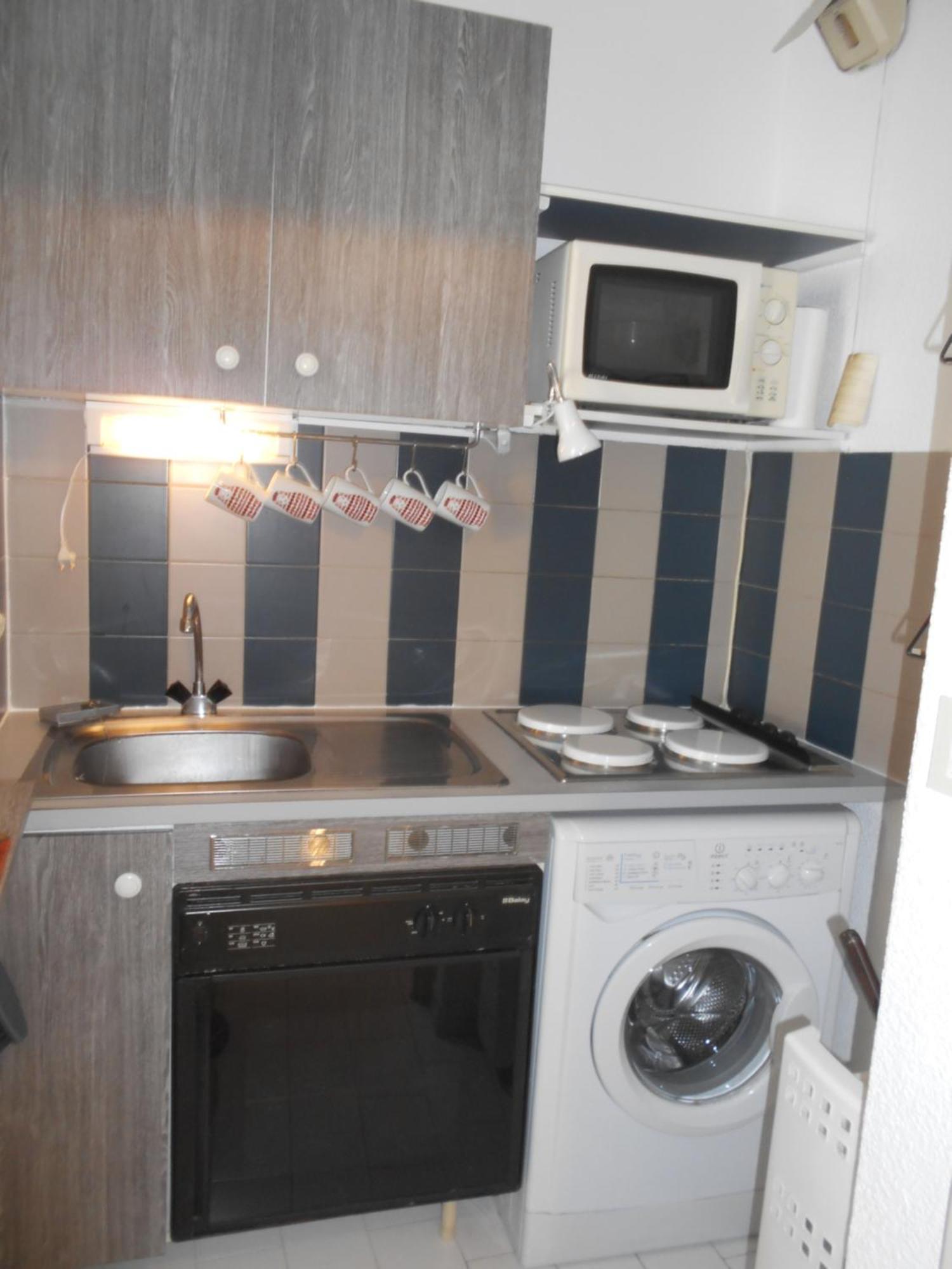 Vittoria Immobilier 12 -Reglement Sur Place - Cheques Vacances Acceptes La Grande-Motte Habitación foto